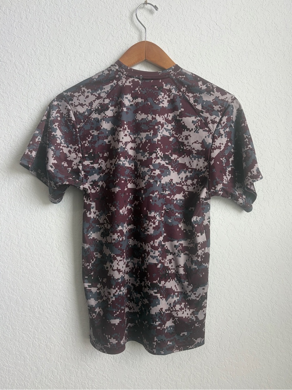 Texas A&M Kids Maroon Camo Baseball Tee by Nike - Picture 3 of 3